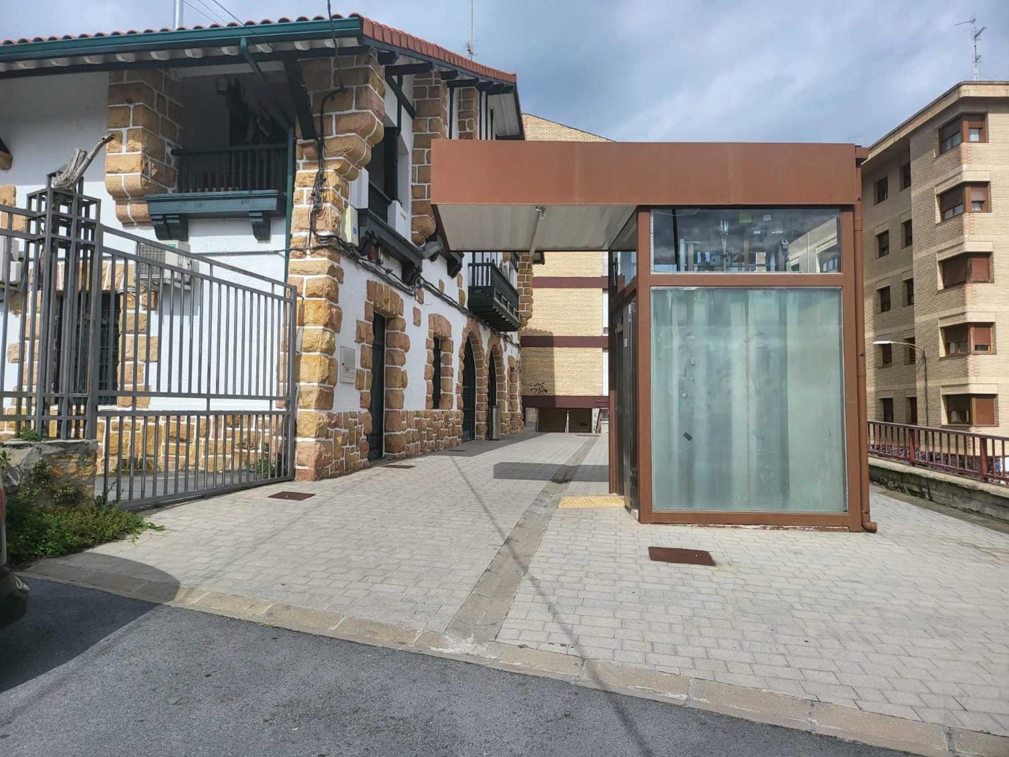 Ferienwohnung Piso Rio Nervion 15 Minutos Bilbao Ugao-Miraballes Exterior foto